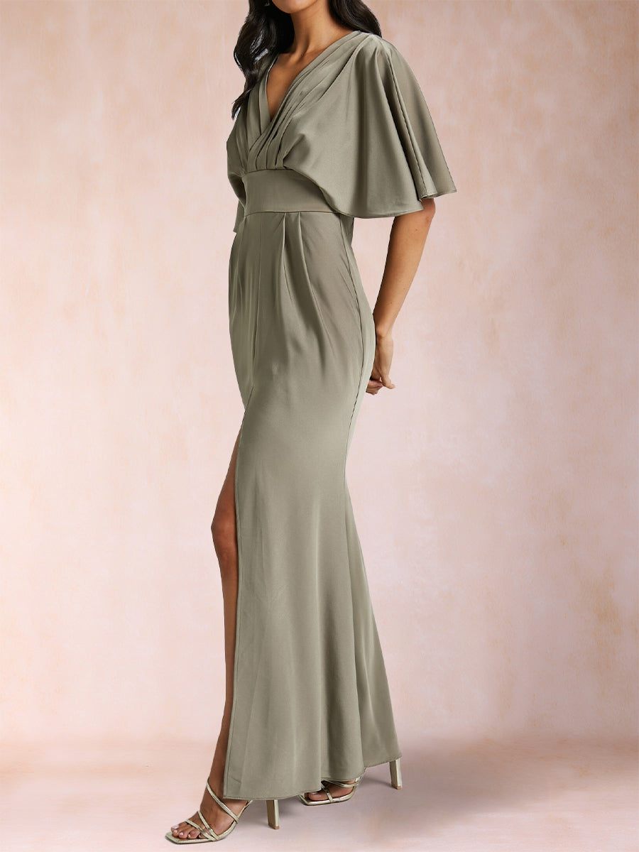 Etui-Linie/Säulen-Abendkleid aus Seidensatin mit V-Ausschnitt und kurzen Ärmeln und Schlitz an der Seite