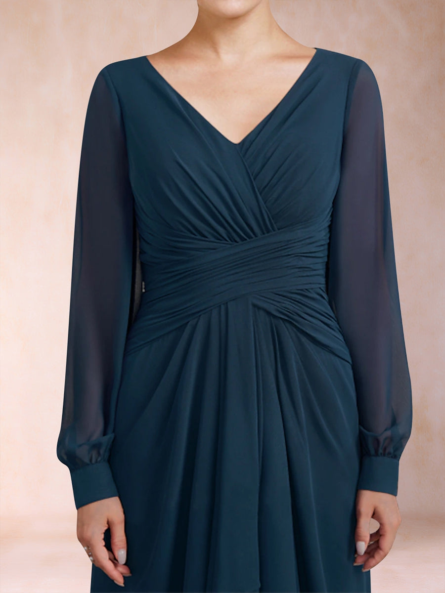 Etui-Linie/Säule V-Ausschnitt Lange Ärmel Kleider für die Brautmutter mit Rüschen