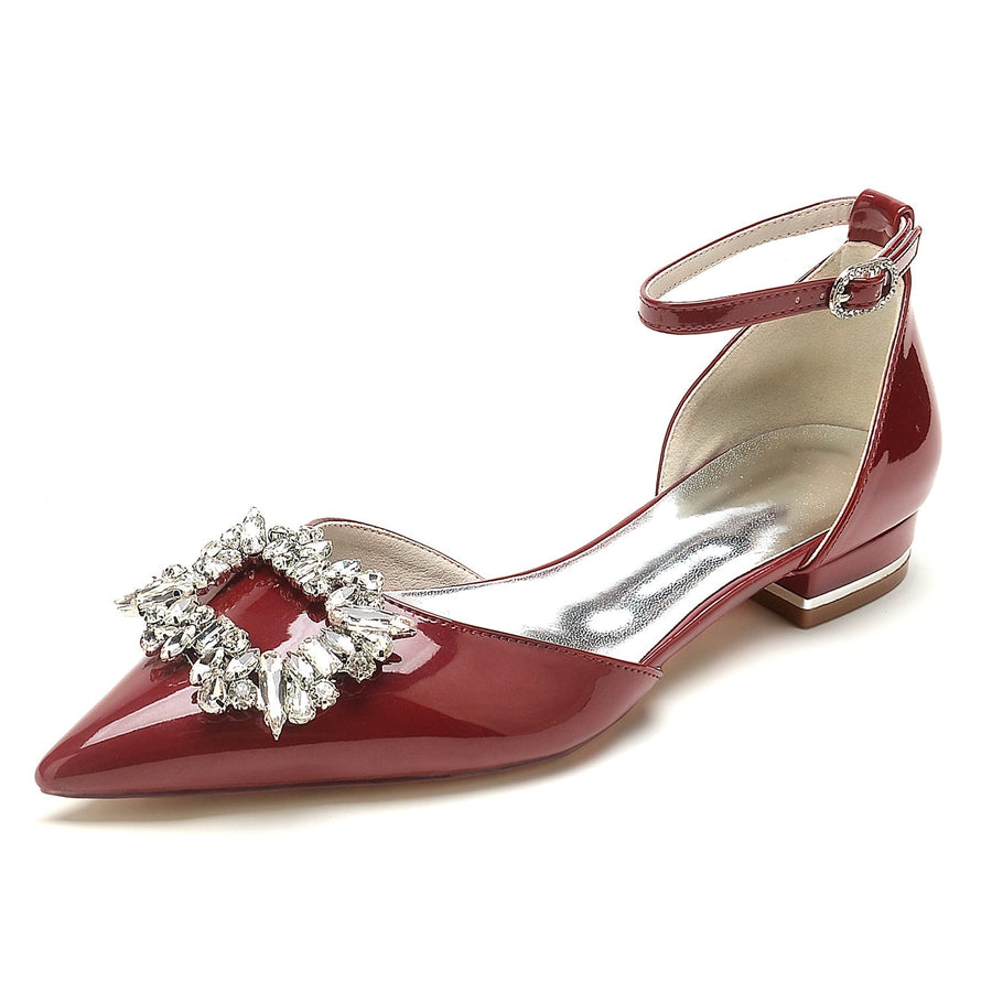 Damen-Hochzeitsschuhe mit Knöchelriemen aus Lackleder mit Spiegelfinish und Strasssteinen, geschlossene Zehenpartie, flacher Absatz