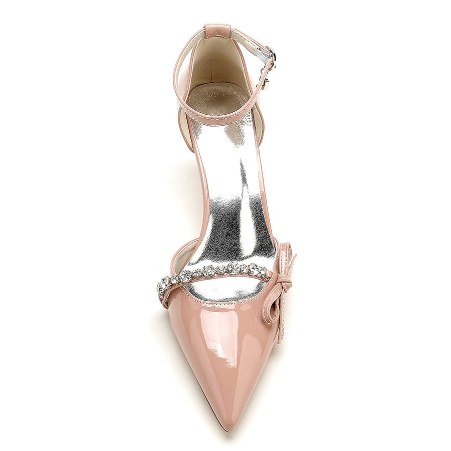 Abendschuhe aus Lackleder mit Spiegelfinish und Knöchelriemen, Schleife und Strasssteinen, geschlossene Zehenpartie, Stilettoabsatz für Damen