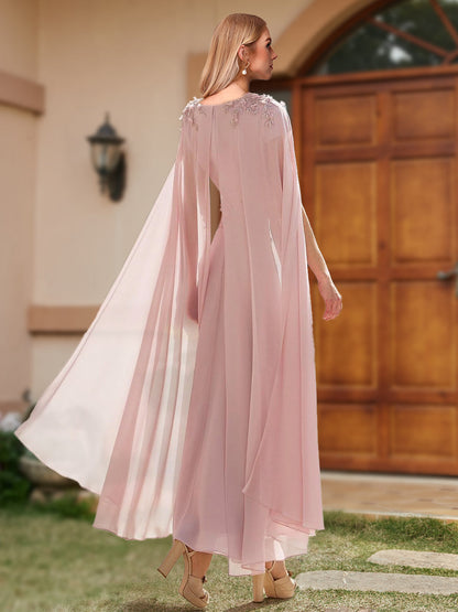 A-Linie/Princess-Linie Chiffon V-Ausschnitt Kurze Ärmel Kleider für die Brautmutter mit Applikationen