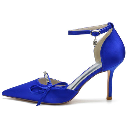 Damen Abendschuhe aus Seidensatin mit Knöchelriemen und Schleife und Strasssteinen, geschlossene Zehenpartie, Stilettoabsatz