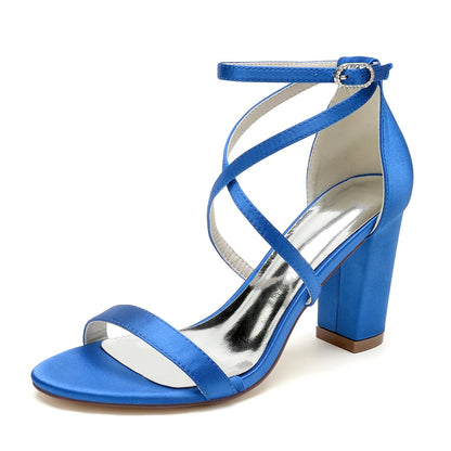 Damen Seidensatin mit Knöchelriemen Peep Toe Blockabsatz Hochzeitsschuhe