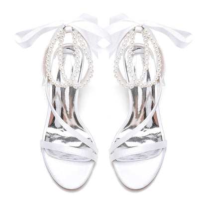 Damen Seidensatin mit Knöchelriemen Schnürung Perlen Peep Toe Blockabsatz Hochzeitsschuhe