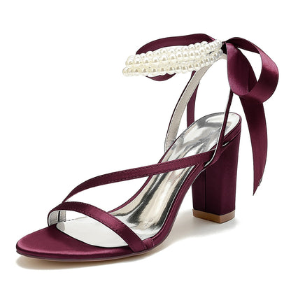 Damen Seidensatin mit Knöchelriemen Schnürung Perlen Peep Toe Blockabsatz Hochzeitsschuhe