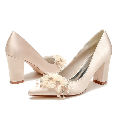 Damen Blockabsatz Seidensatin Mit Blume Geschlossene Zehe Hochzeitsschuhe
