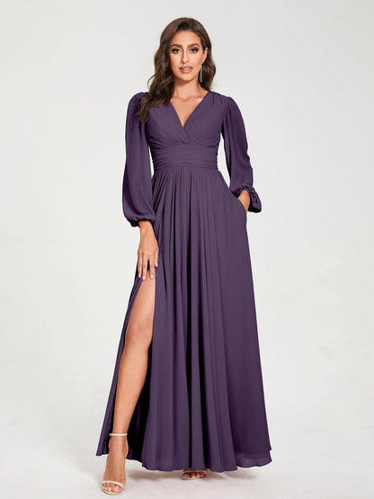 A-Linie/Princess-Linie Chiffon V-Ausschnitt Lange Ärmel Seitlicher Schlitz Bodenlang mit Taschen Brautjungfernkleider