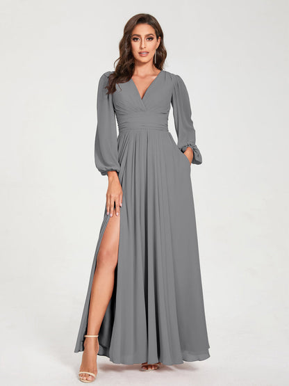 A-Linie/Princess-Linie Chiffon V-Ausschnitt Lange Ärmel Seitlicher Schlitz Bodenlang mit Taschen Brautjungfernkleider