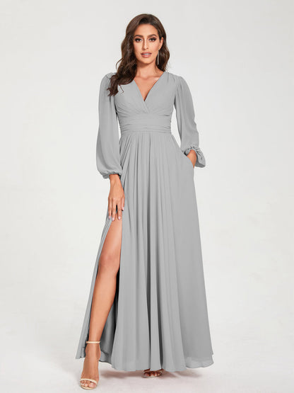 A-Linie/Princess-Linie Chiffon V-Ausschnitt Lange Ärmel Seitlicher Schlitz Bodenlang mit Taschen Brautjungfernkleider