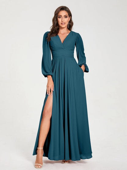 A-Linie/Princess-Linie Chiffon V-Ausschnitt Lange Ärmel Seitlicher Schlitz Bodenlang mit Taschen Brautjungfernkleider