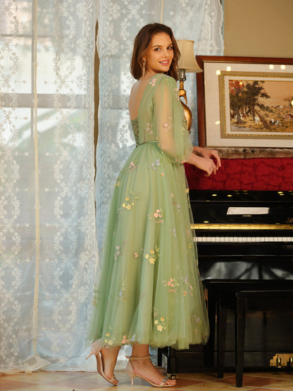 A-Linie/Prinzessin-Abschlussballkleid aus Tüll mit V-Ausschnitt Schleife Und Stickerei