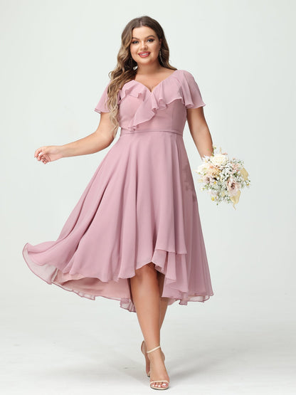 A-Linie/Prinzessin V-Ausschnitt Kurze Ärmel Chiffon Rüschen Hoch-Tief Übergröße Brautjungfernkleider mit Taschen