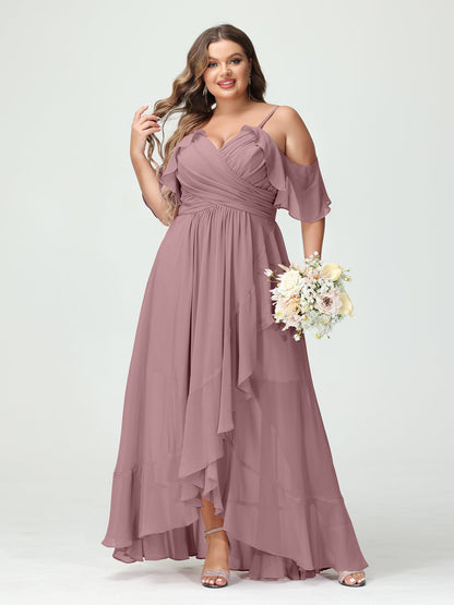 A-Linie/Princess-Linie Spaghettiträger V-Ausschnitt Kurze Ärmel Chiffon Rüschen Asymmetrisch Brautjungfernkleider In Übergröße